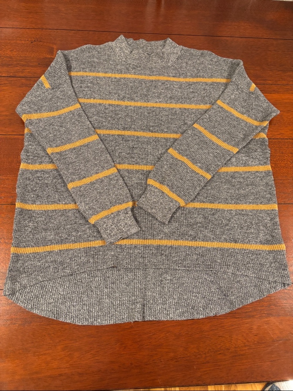American Eagle Gray & Mustard Stripe Women's Pullover Sweater